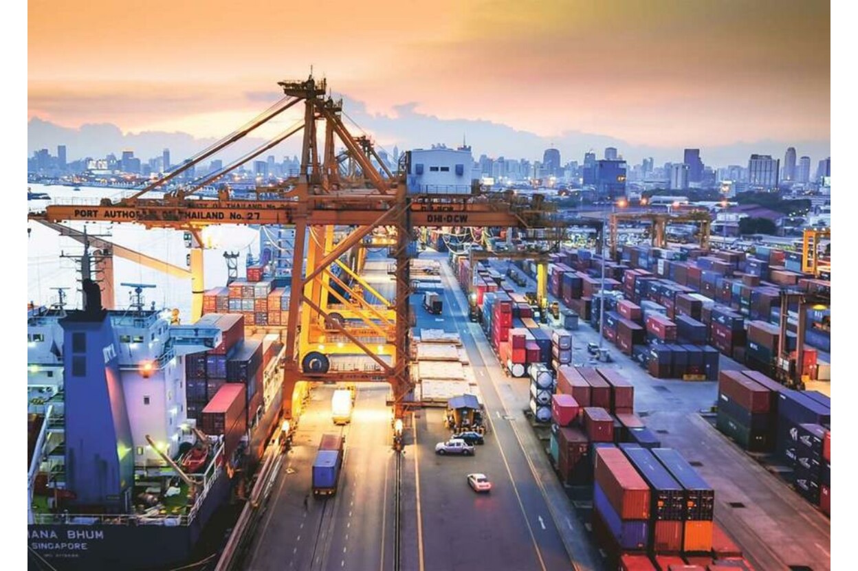 Ravensburger Jigsaw Puzzle : Hamburg Container Port 1000pc